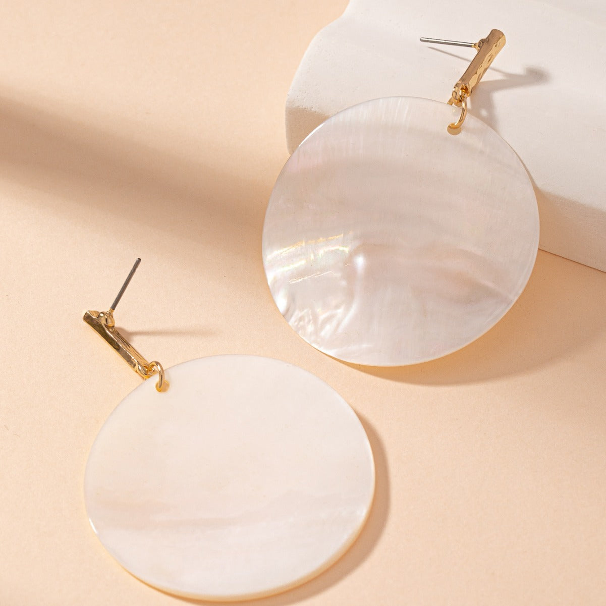 Shell White Earrings