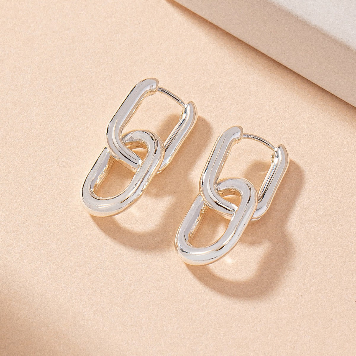 Double U-ring Ear Buckles