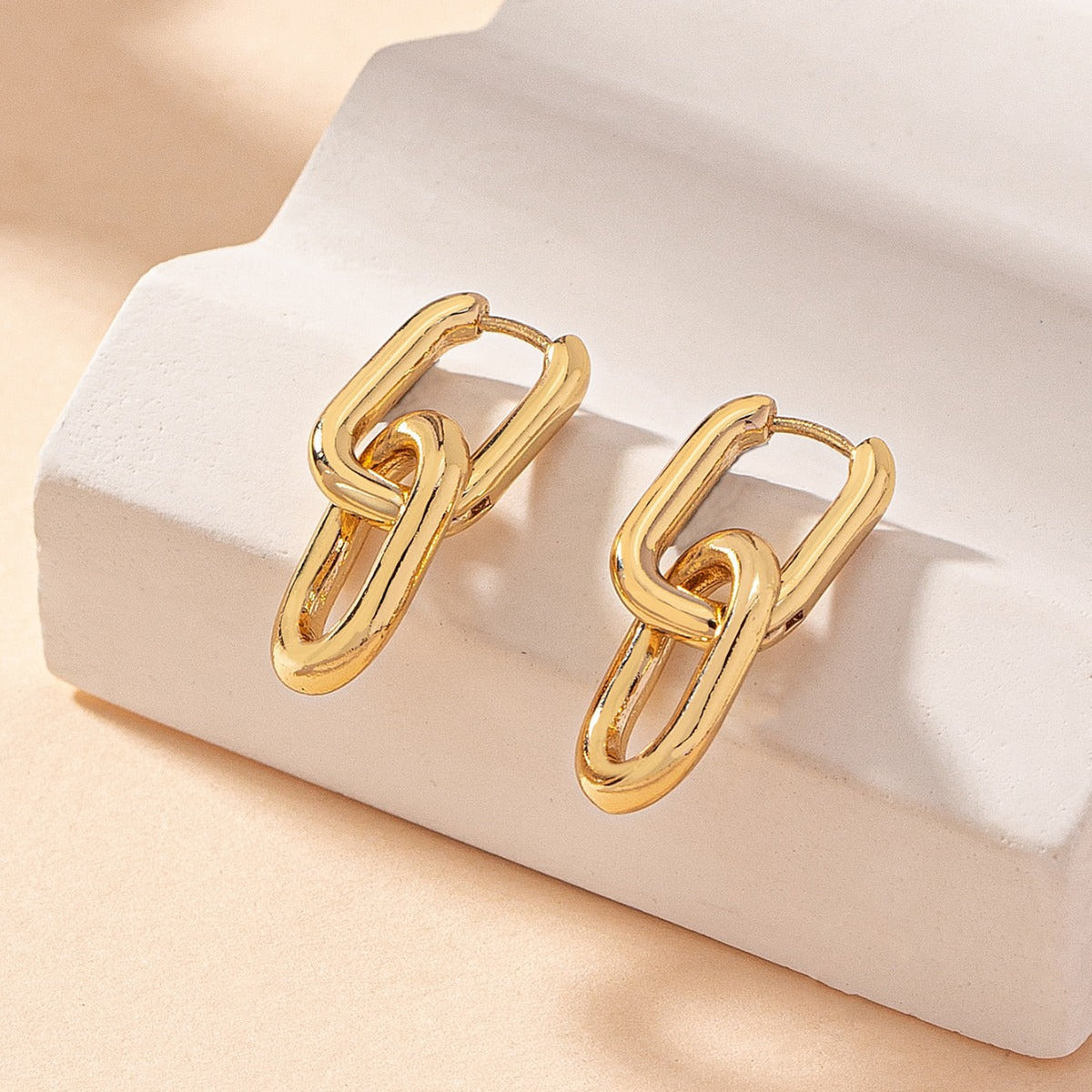 Double U-ring Ear Buckles