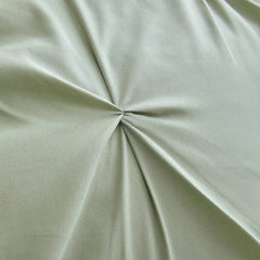 3pcs Bedding Cover .Craft twist design .Simple and superior .Soft and comfortable fabric .Suitable  men and women bedroom decoration