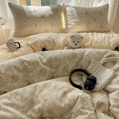 2025 new small floral cloud wrinkle double yarn bed four-piece set princess lace quilt cover three-piece bed sheet set