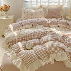3pcs  Korean lace Duvet Cover Set (1*Duvet Cover + 2*Pillowcase, Without Core), Pink checkered print Bedding Set