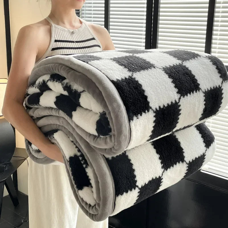 Plush Warm Winter Blanket A Grade Plaid Coral Fleece Soft Thick Bed Blankets for Sofa Single Double Couple Furry Bedspread