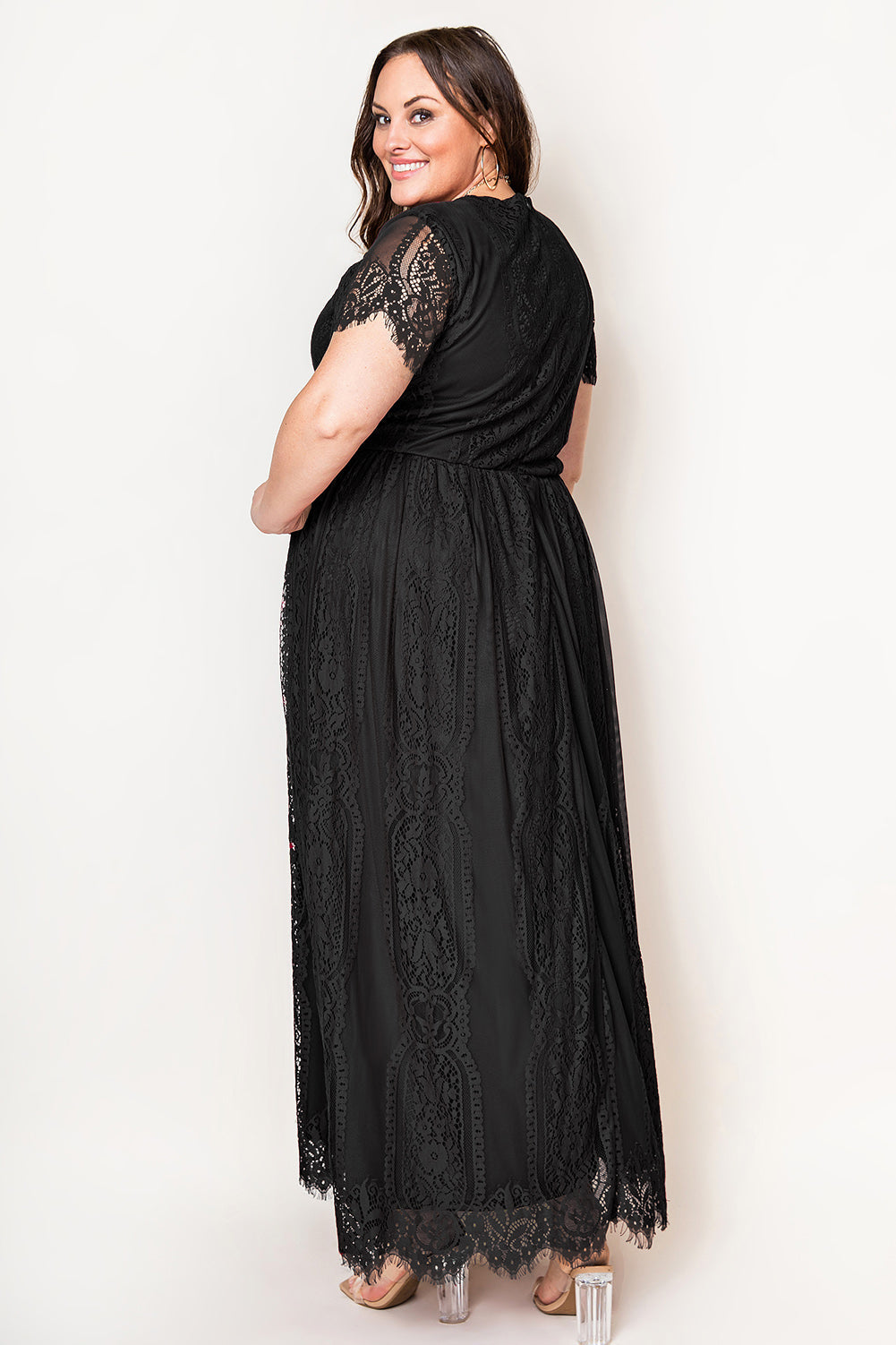 Black Eyelash Lace Short Sleeve Curvy Maxi Dress