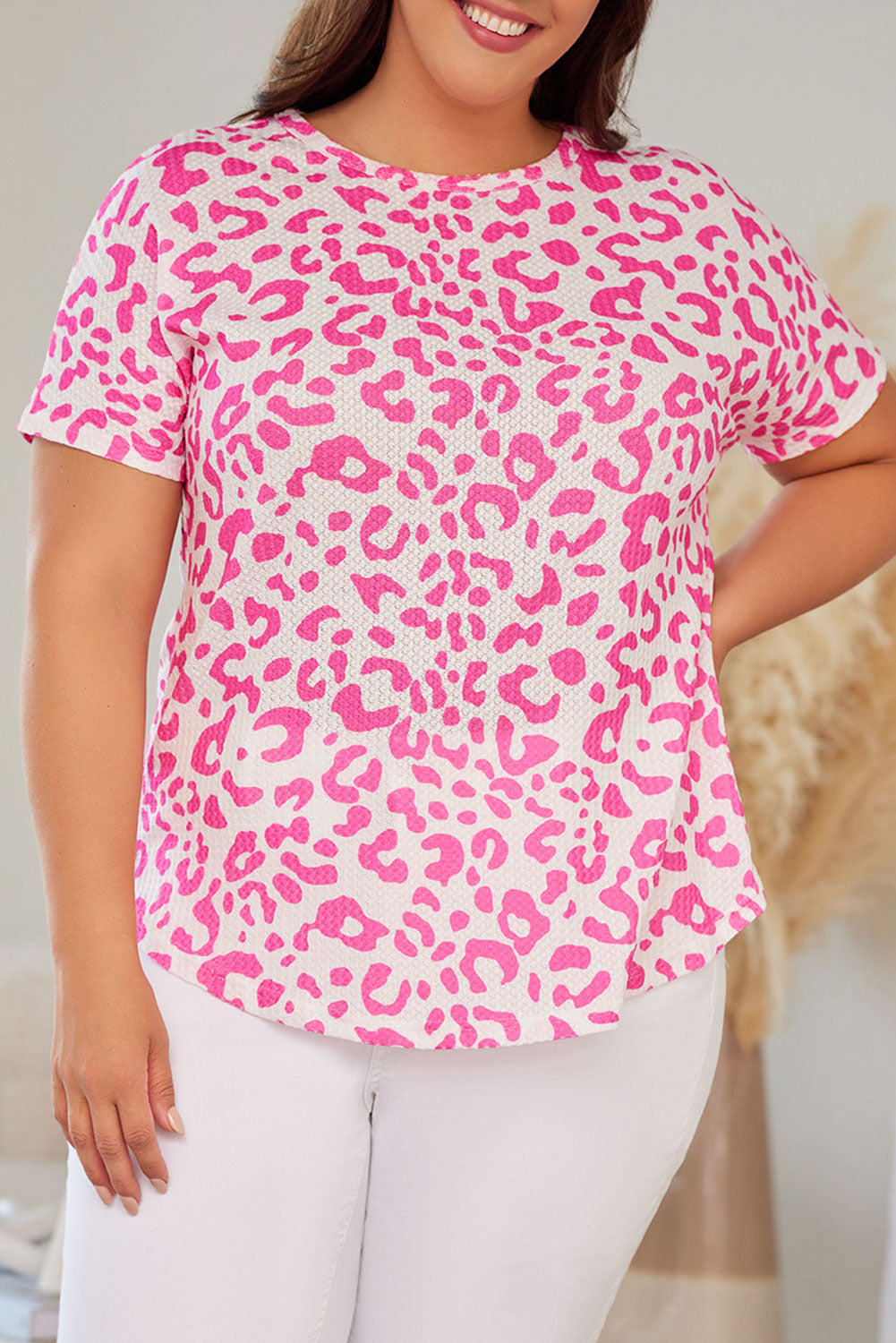 Rose Leopard Print Textured Knit Short Sleeve Plus Size T Shirt