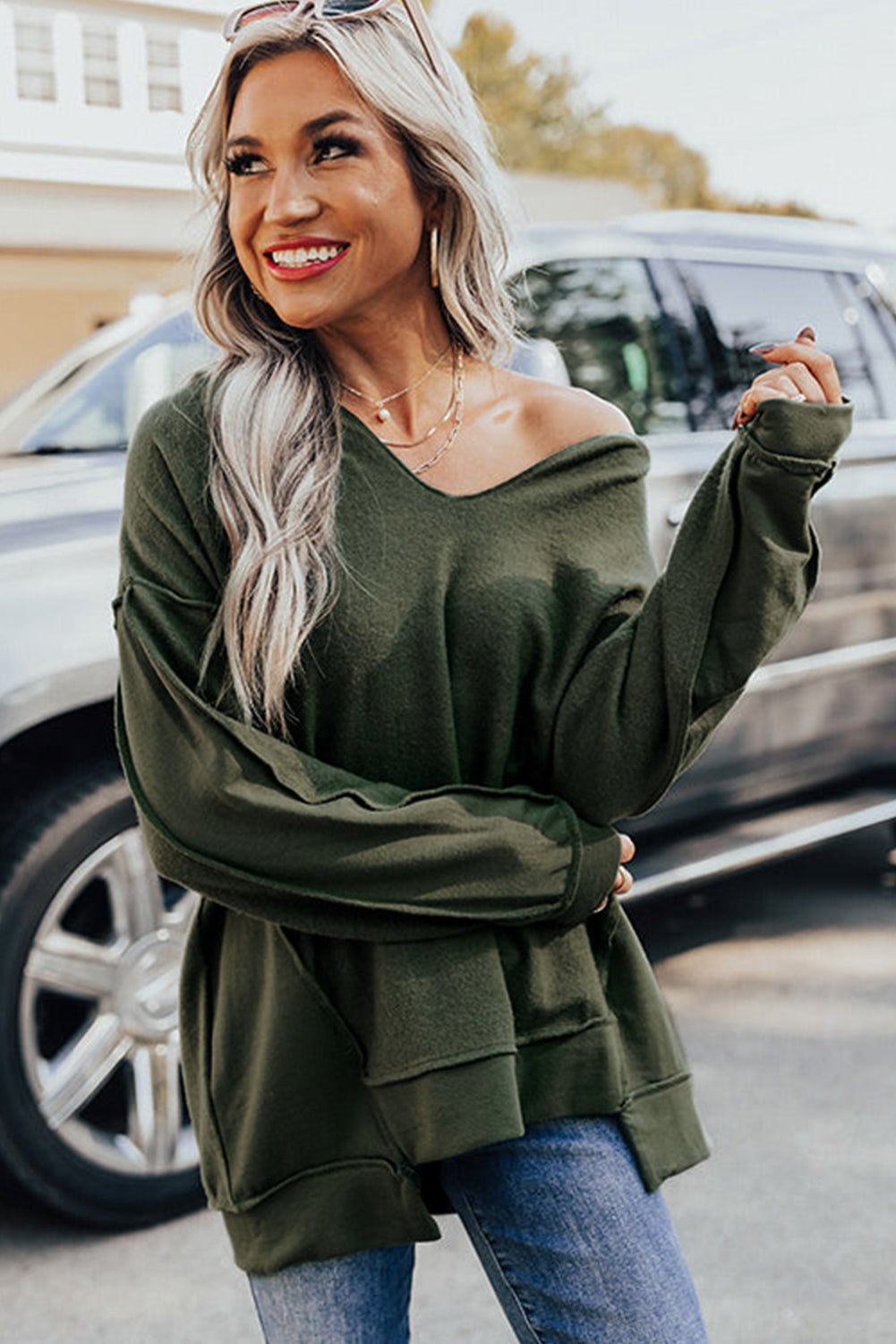 Green Expose Seam Detail Split Neck Long Sleeve Top