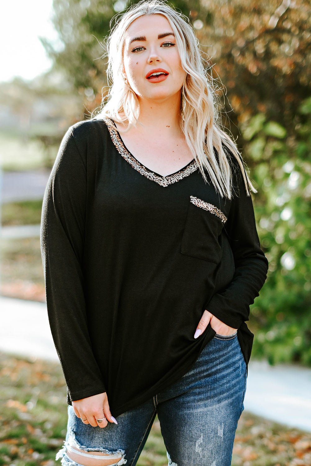 Black Long Sleeve Sequined V Neck Plus Size Top