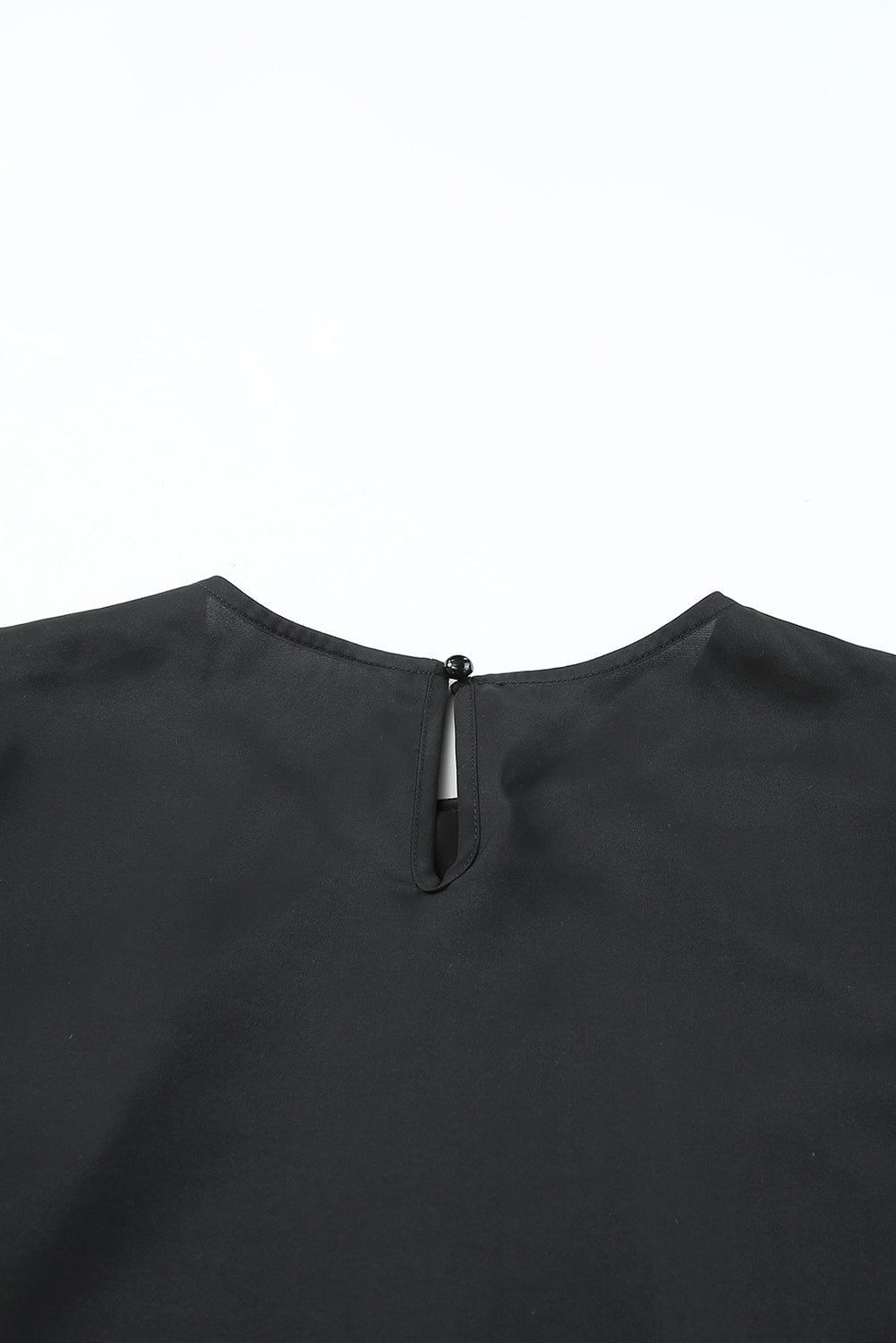 Black Solid Pleated Keyhole Short Sleeve T Shirt