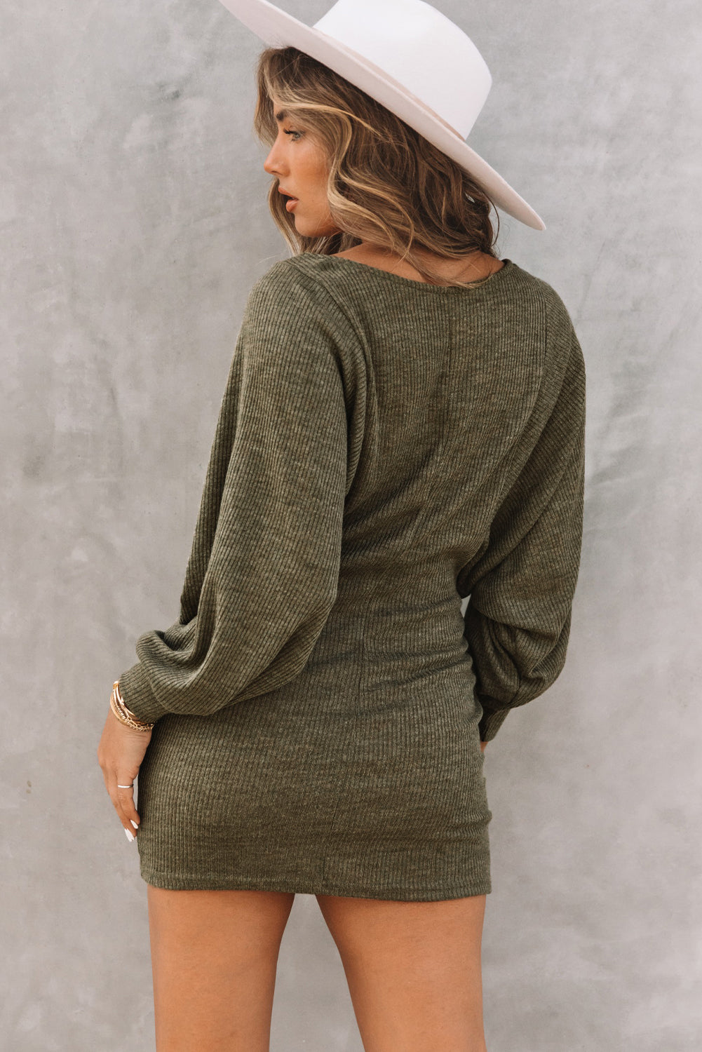 Green Batwing Sleeves Ribbed Knit Sweater Dress