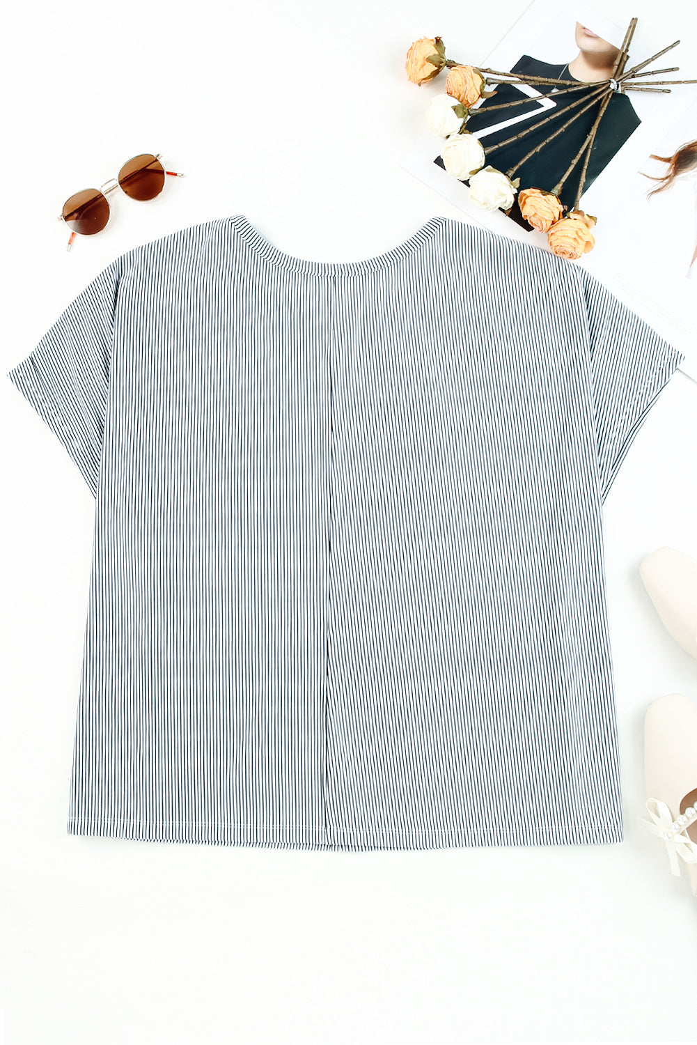 Gray Ribbed Knit Round Neck Relaxed Tee