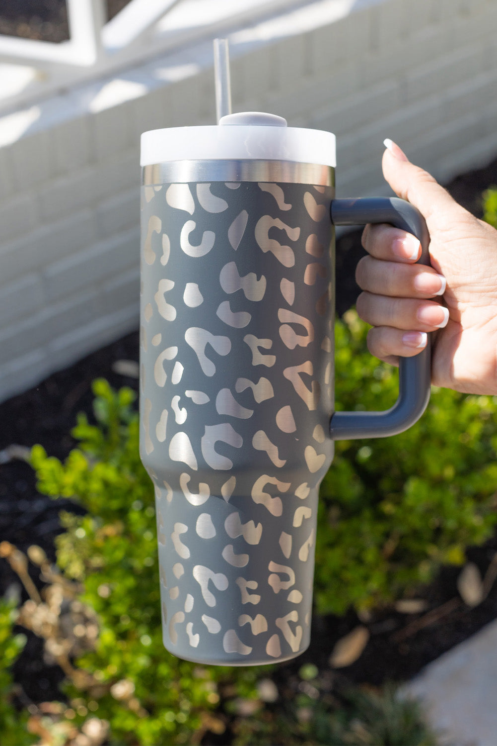 White Leopard Print 40OZ Stainless Steel Portable Cup with Handle