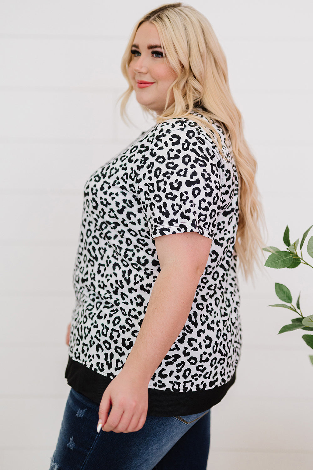 White Camouflage Print Round Neck T-shirt with Slits
