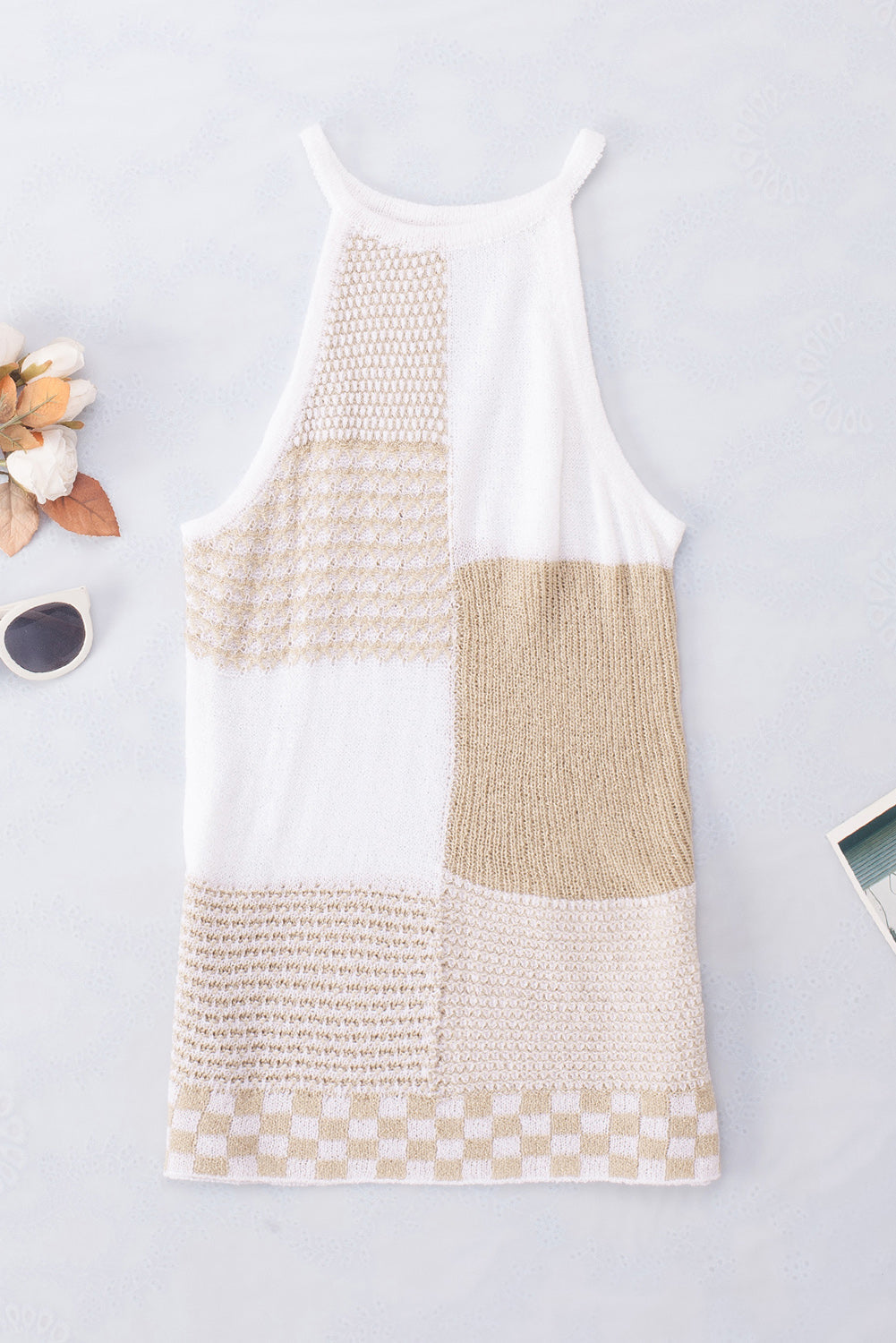 White Colorblock Knitted Sleeveless Top