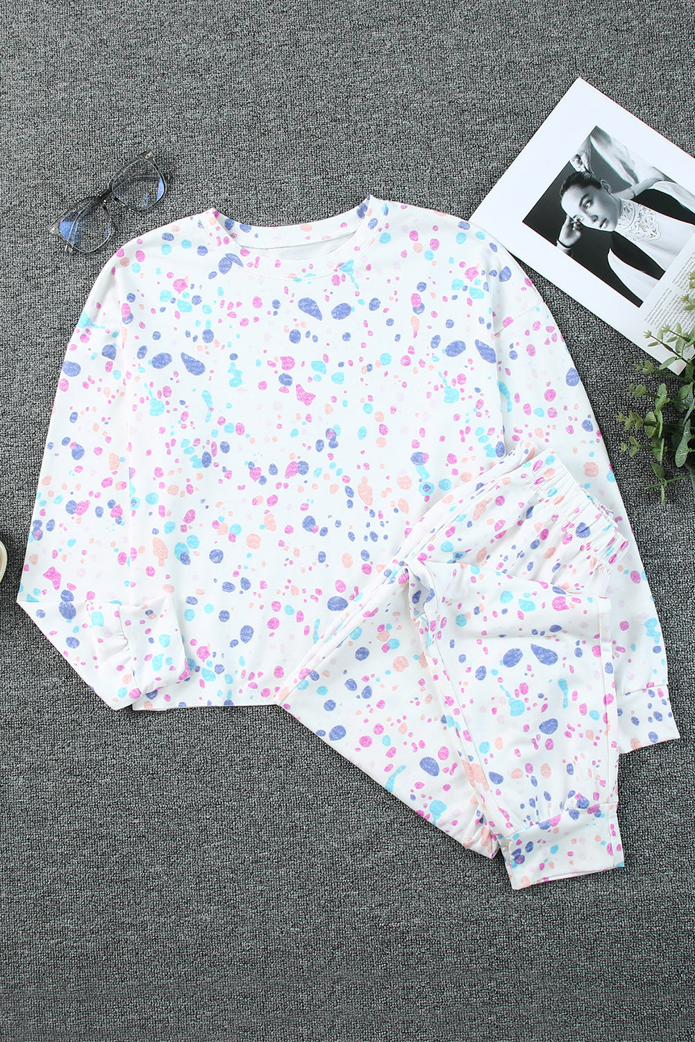 White Tie-dye Long Sleeve Crop Pullover and Joggers Lounge Set