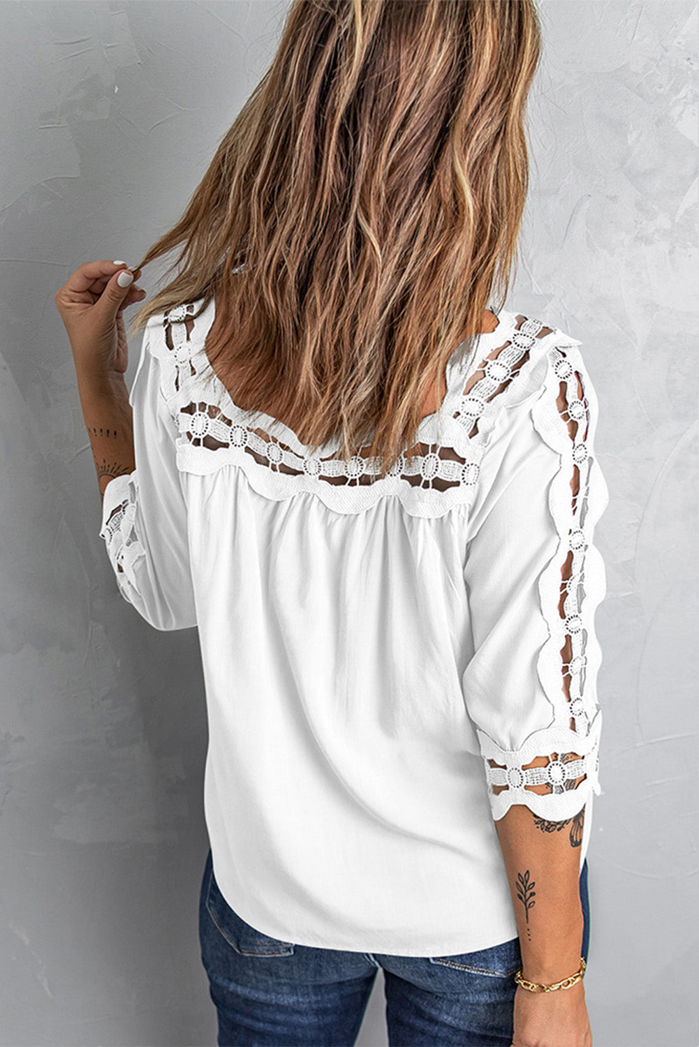 Black Lace Trim Half Sleeve Plus Size Top