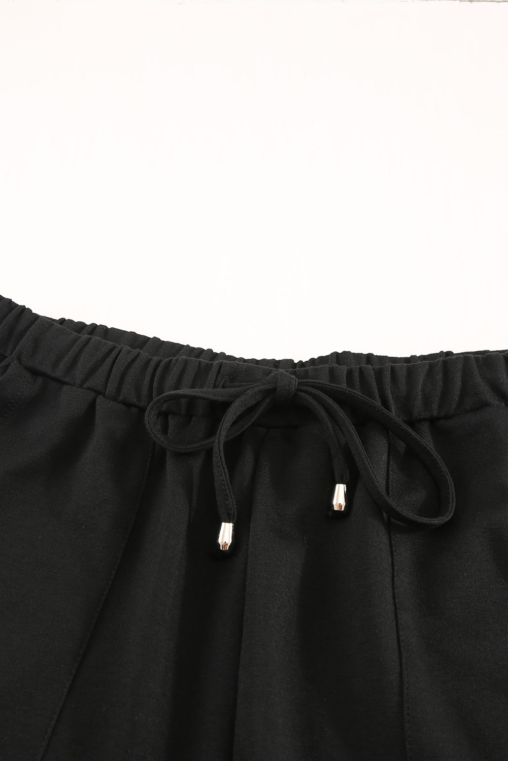 Black Drawstring Elastic Waist Pocketed Shorts