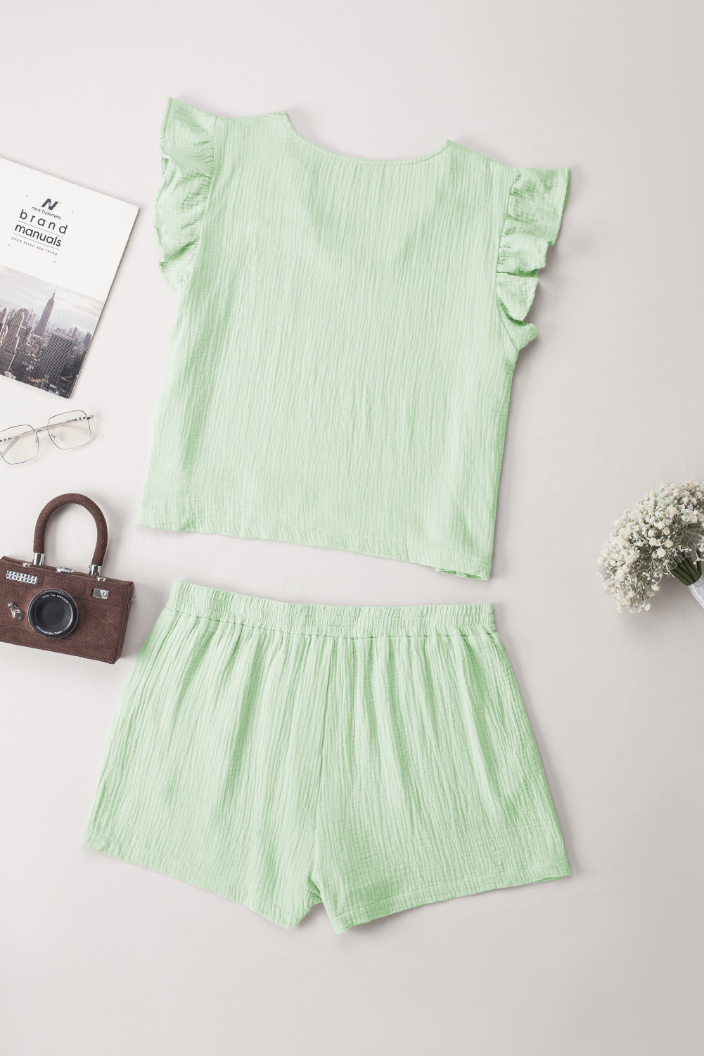 Green Crinkled Texture V Neck Ruffled Sleeve Tops and Shorts Set