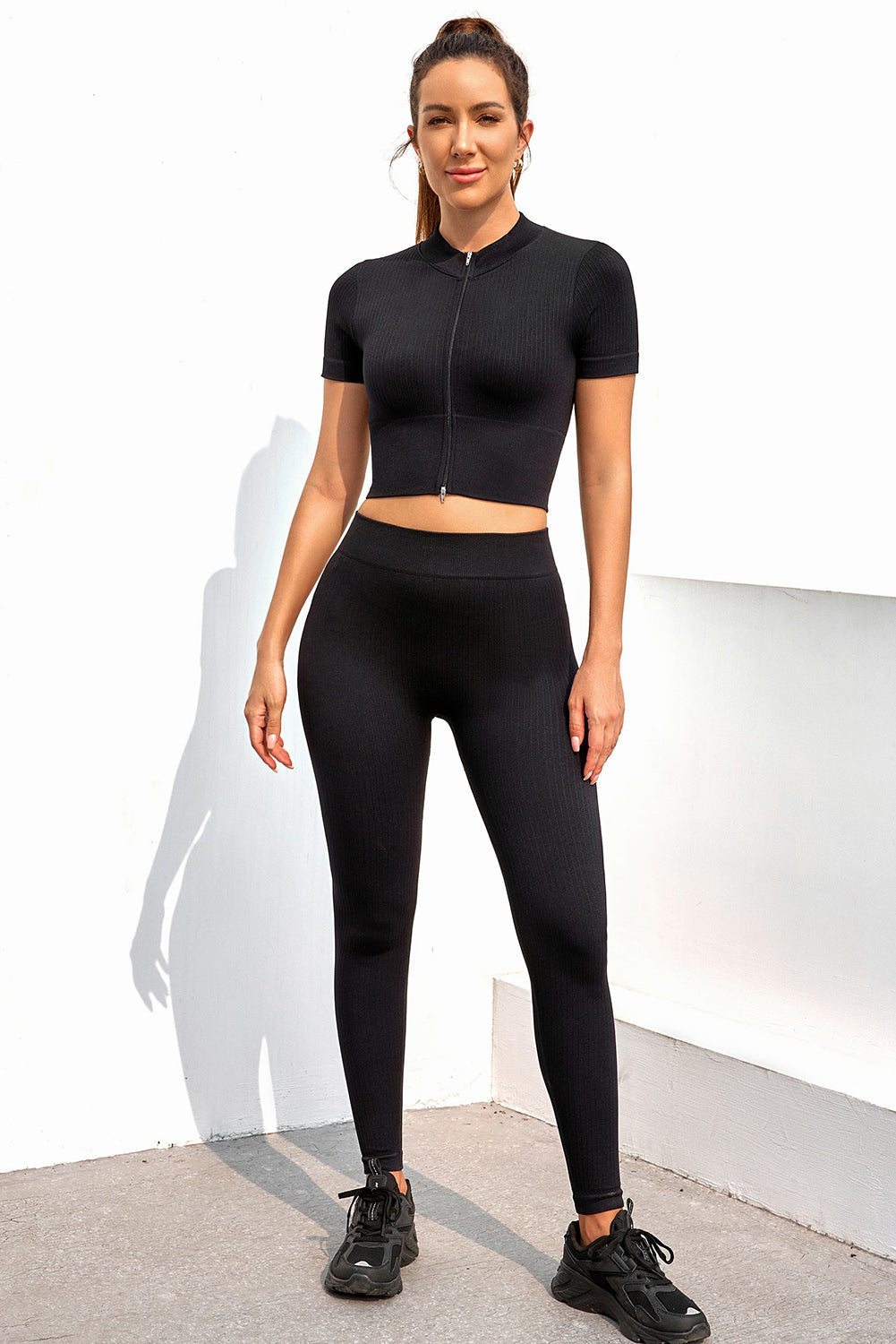 Black Zipped Front Short Sleeve Sports Crop Top