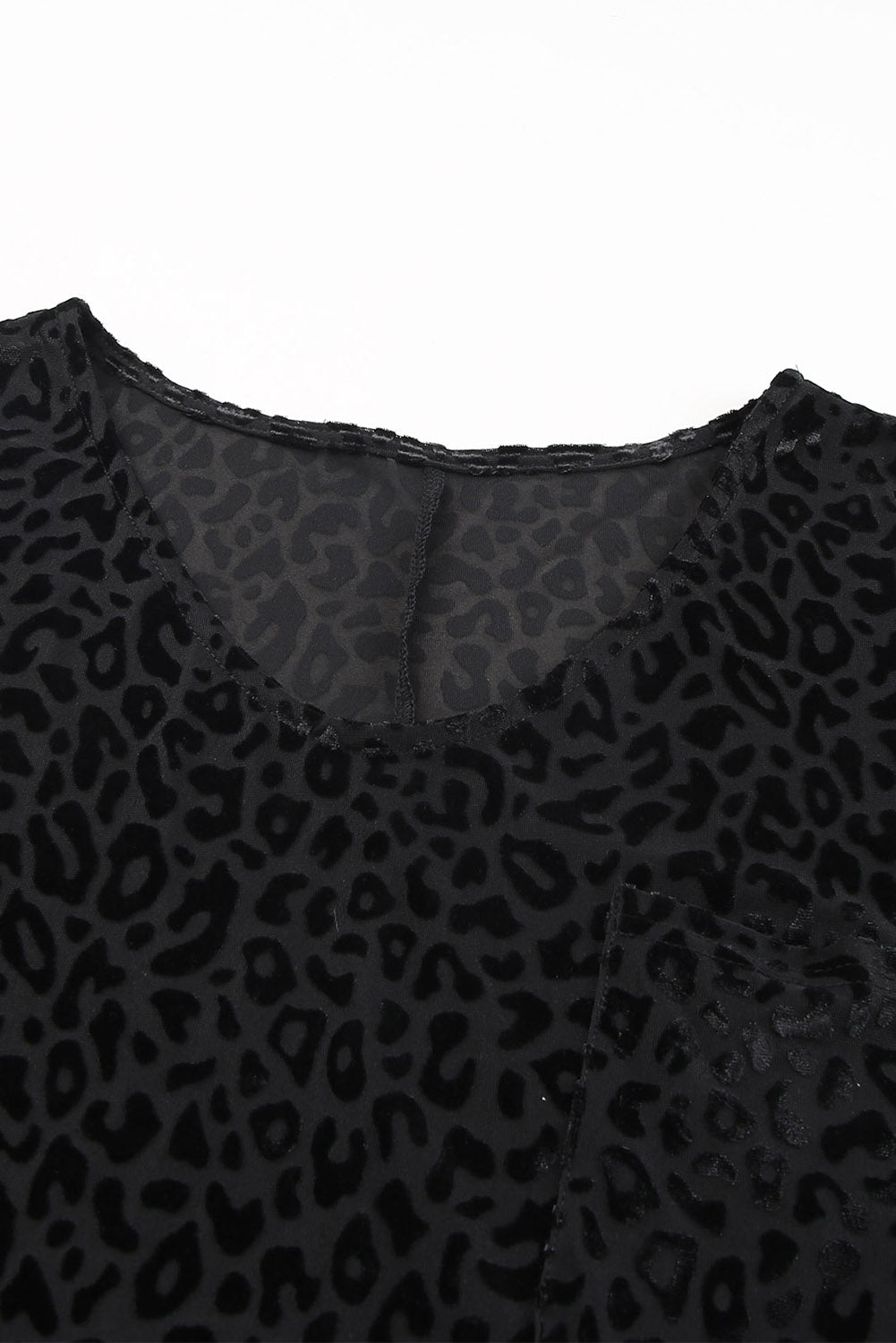 Black Plus Size Leopard Emboss V Neck Top