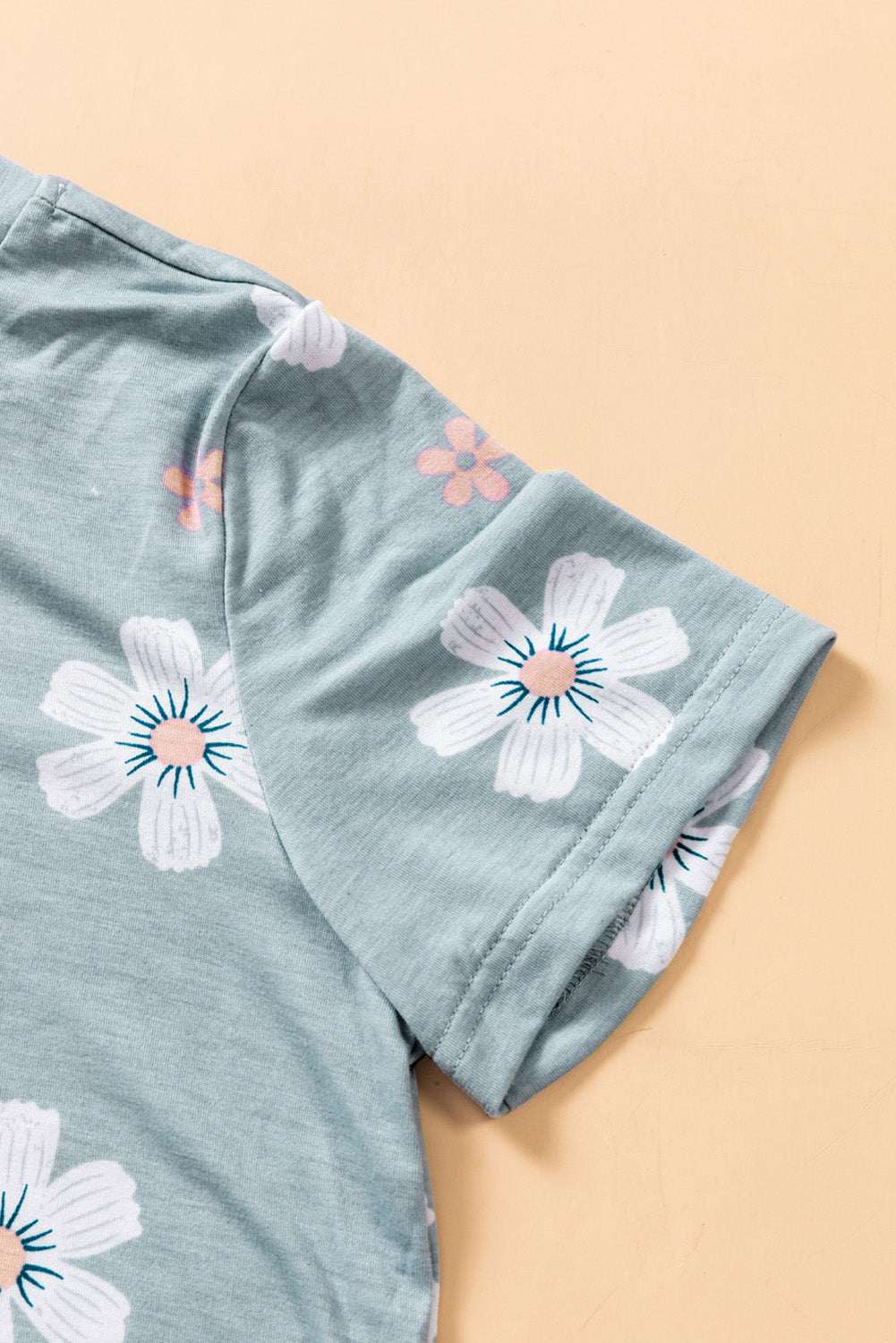 Gray Floral Pattern T-shirt