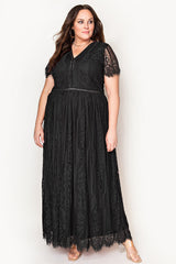 Black Eyelash Lace Short Sleeve Curvy Maxi Dress