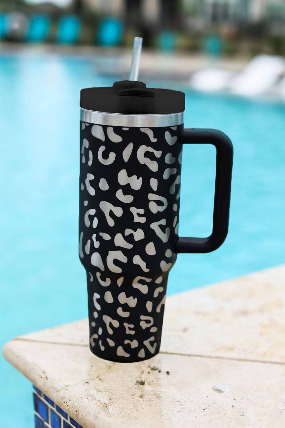 White Leopard Print 40OZ Stainless Steel Portable Cup with Handle