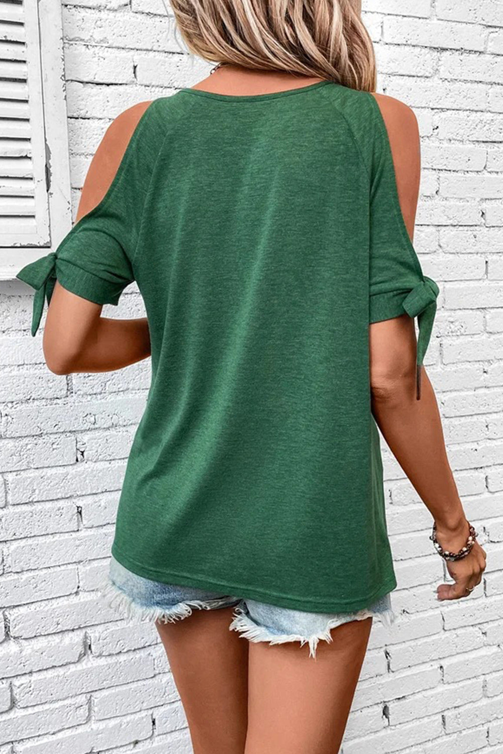 Black Knotted Cold Shoulder Sleeve Keyhole Front T Shirt