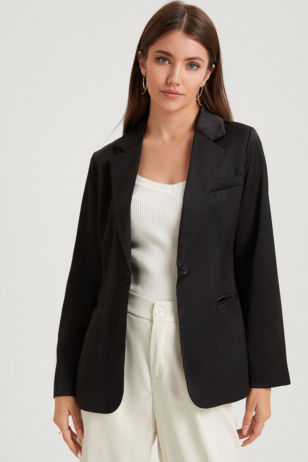 Black Pocketed Single Button Lapel Neck Blazer