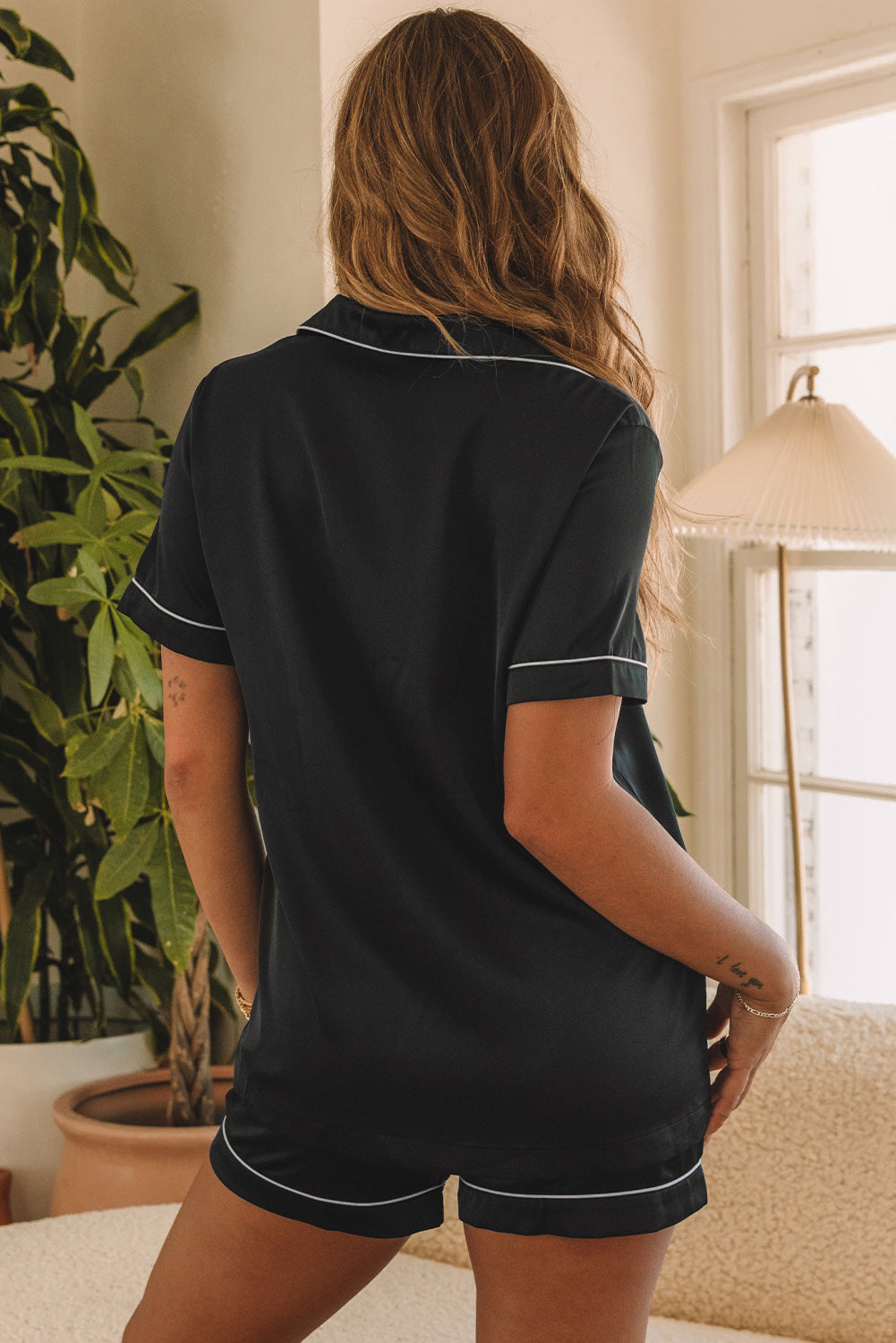 Black Contrast Trim Short Sleeve Two-piece Pajamas Set