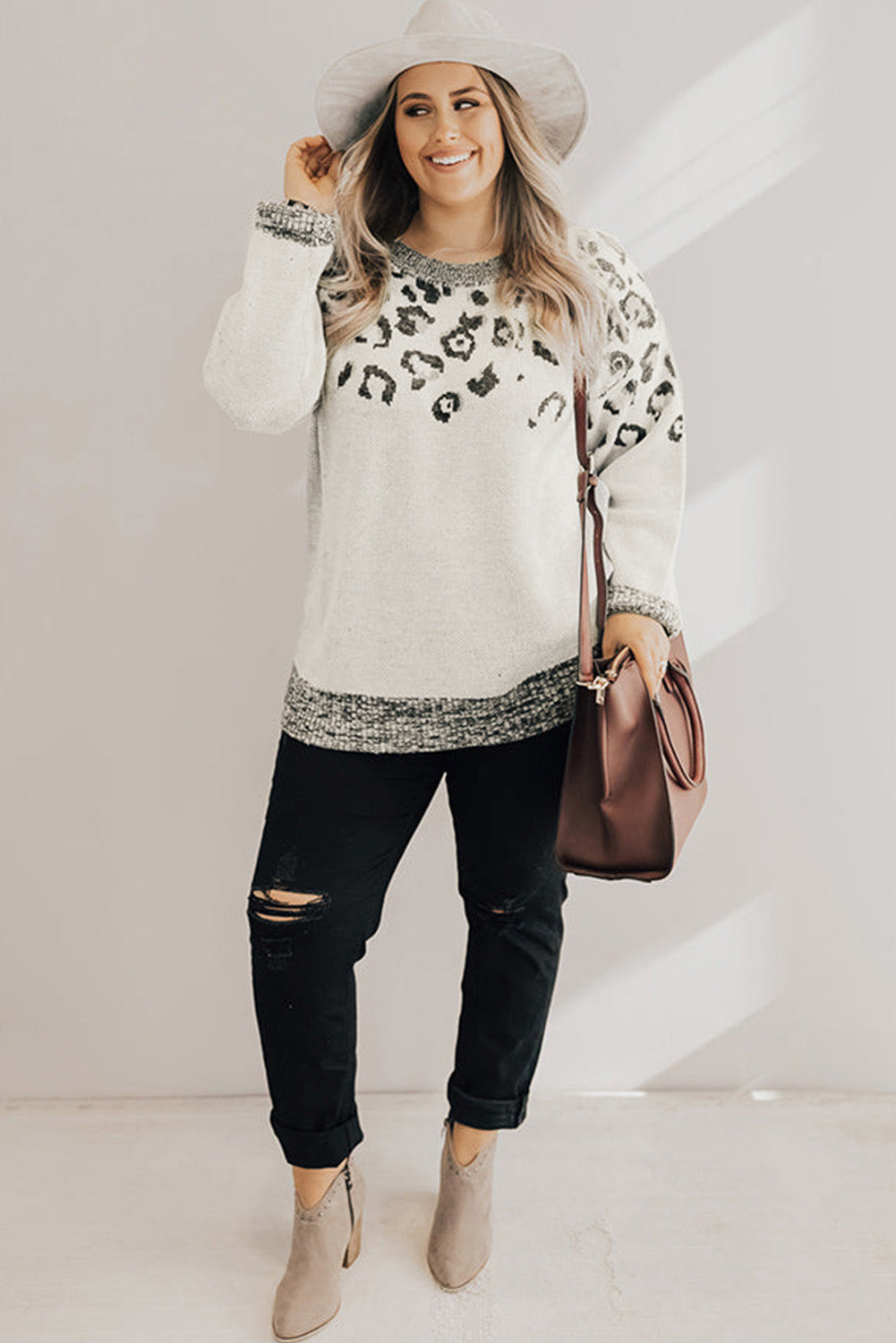 Gray Leopard Knitted O-neck Plus Size Sweater