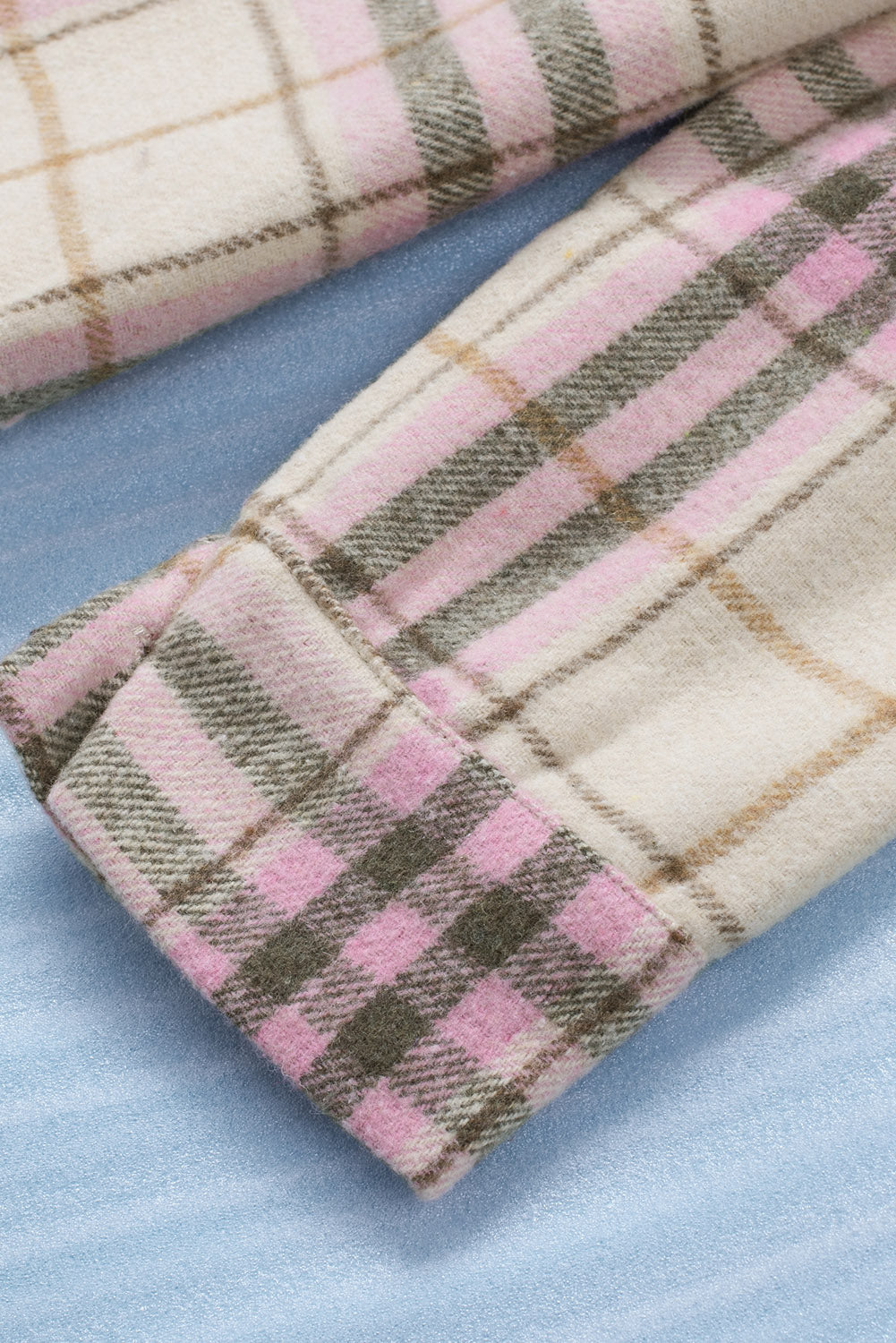 Pocketed Button-up Long Sleeve Plaid Jacket