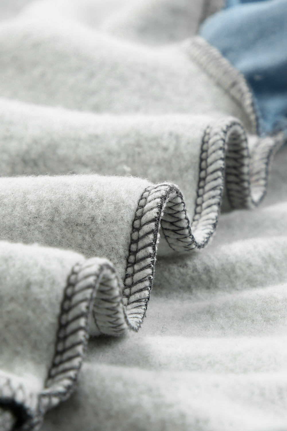 Blue Colorblock Long Sleeve Pullover Sweatshirt