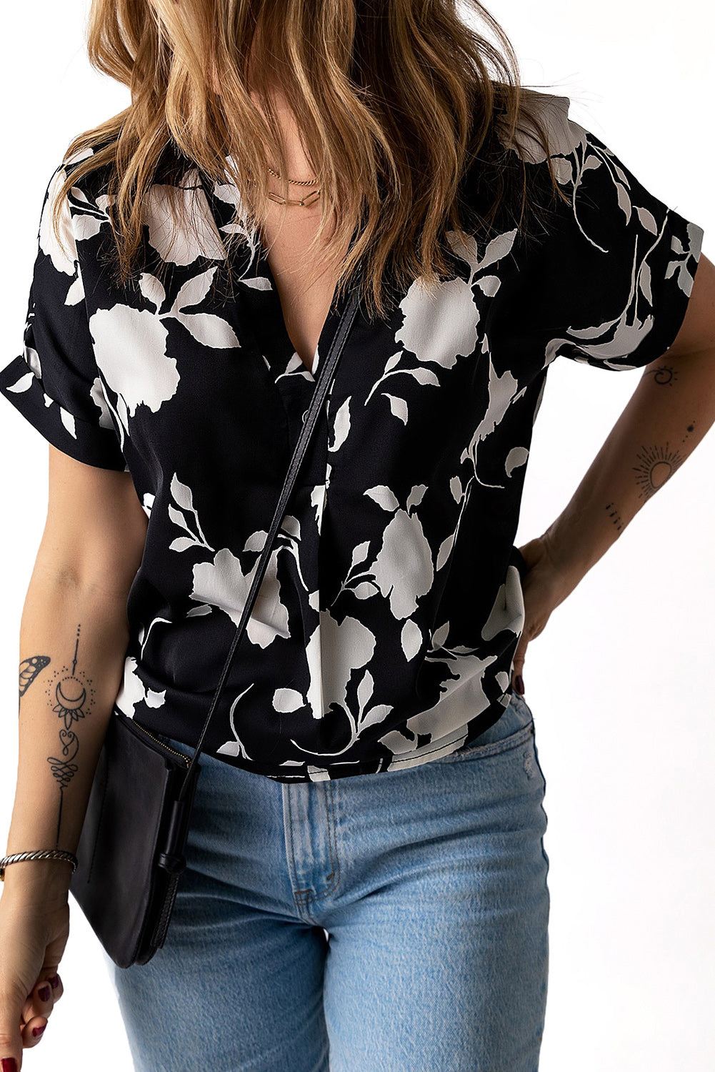 Black Floral Printed Short Sleeve Blouse