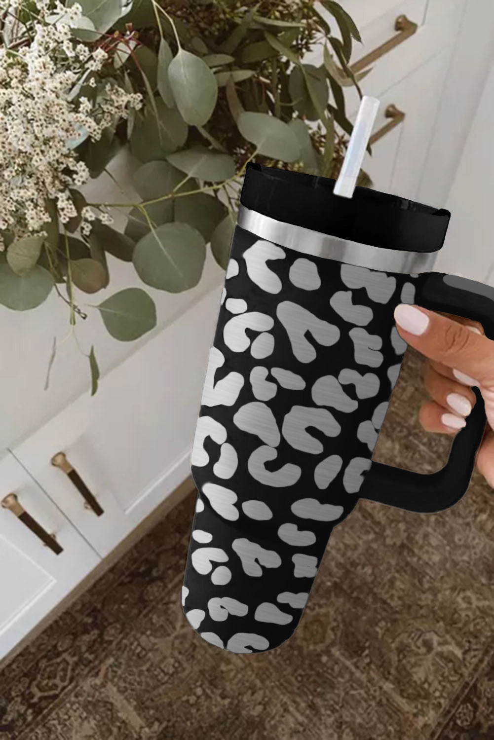 White Leopard Print 40OZ Stainless Steel Portable Cup with Handle