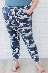 Green Plus Size Camo Knit Jogger Pants