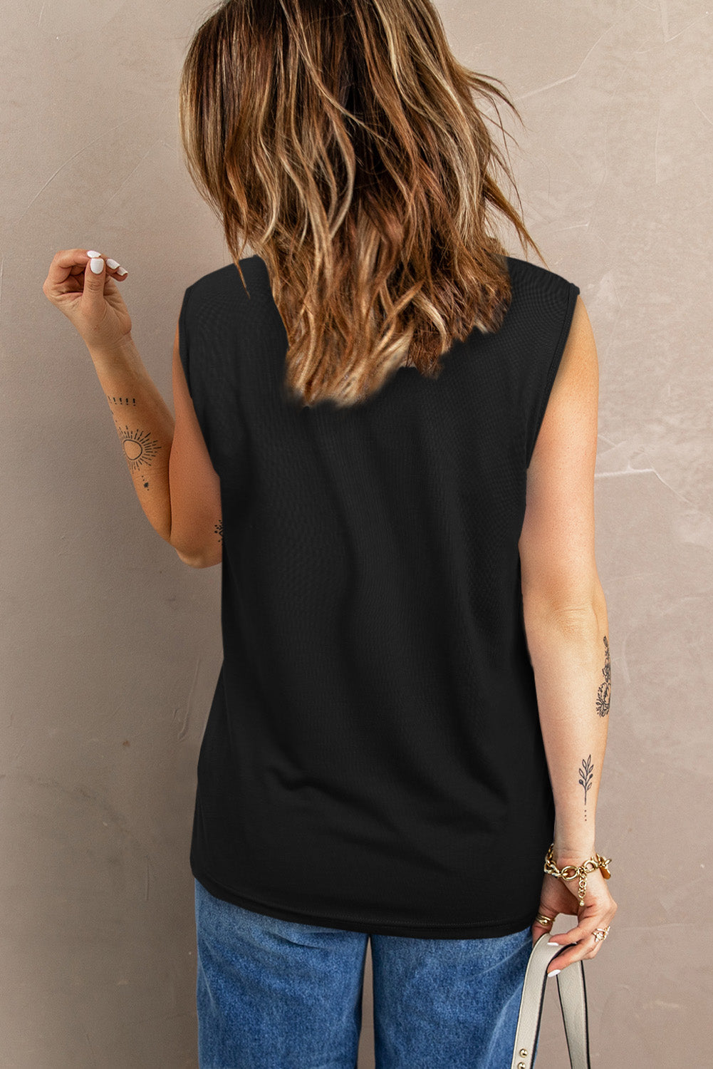 Black Broken Hole Detail Sleeveless Crew Neck Black Tank Top