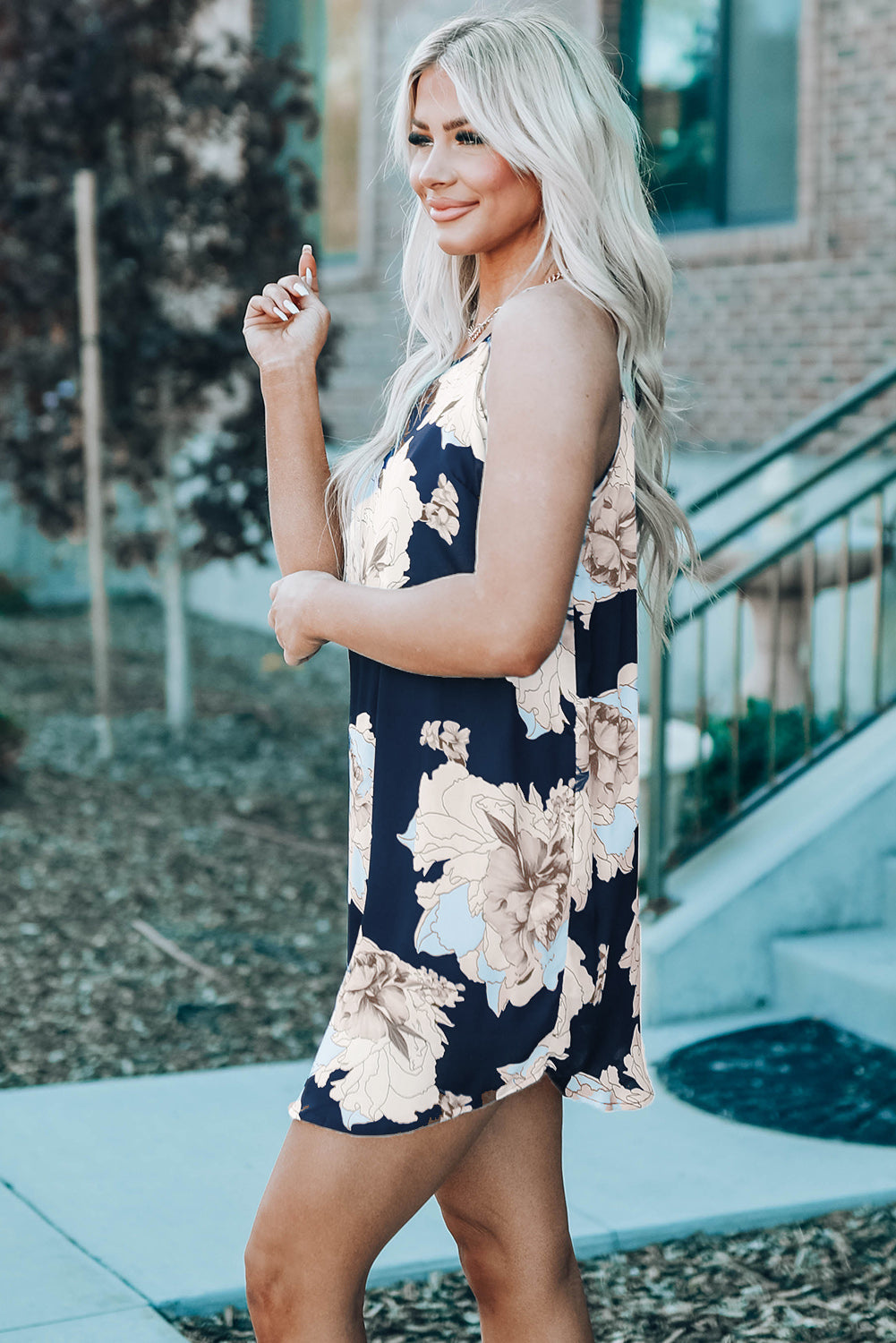 BloAmicgng Peony Print Navy Sleeveless Dress