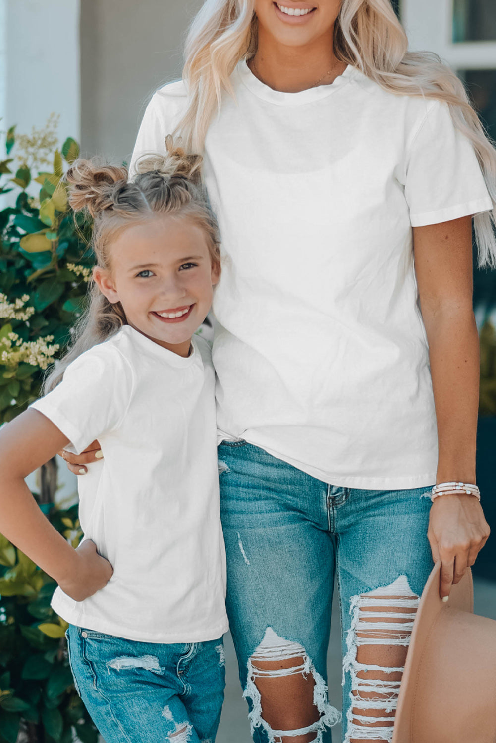 White Plain Crew Neck Short Sleeve Tee