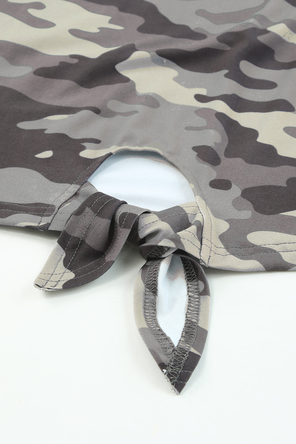 Gray Camo Print Knotted Hem T-shirt