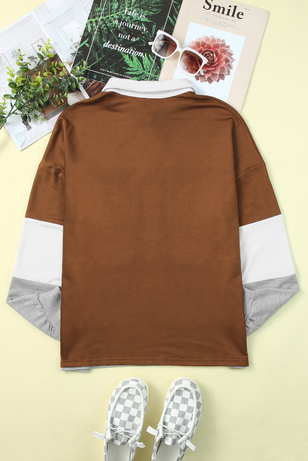 Brown Turn-down Collar Colorblock Pullover Sweatshirt