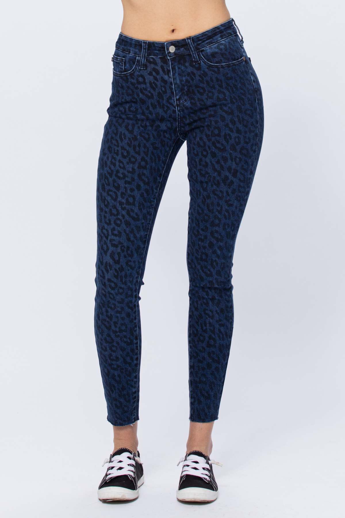 Judy Blue Mid-Rise Leopard Print Skinny Jeans