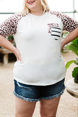 White Plus Size Double Pocket Top