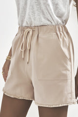 Khaki Solid Color Drawstring Frayed Hem Pocketed Shorts