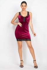 Hook-and-eye Detailed Scoop Dress