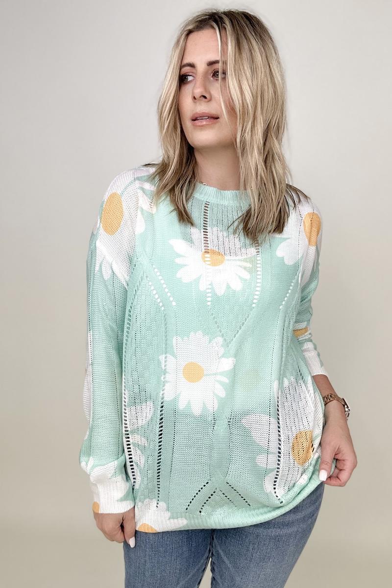 Daisy Print Crew Neck Loose Knit Top