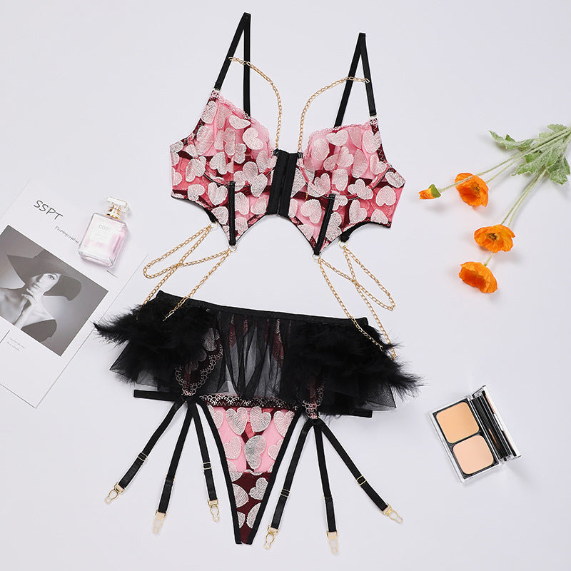 Sexy Feather Underwear At Love Embroidered Lace Chain Body Shaping Sexy Three Piece Set