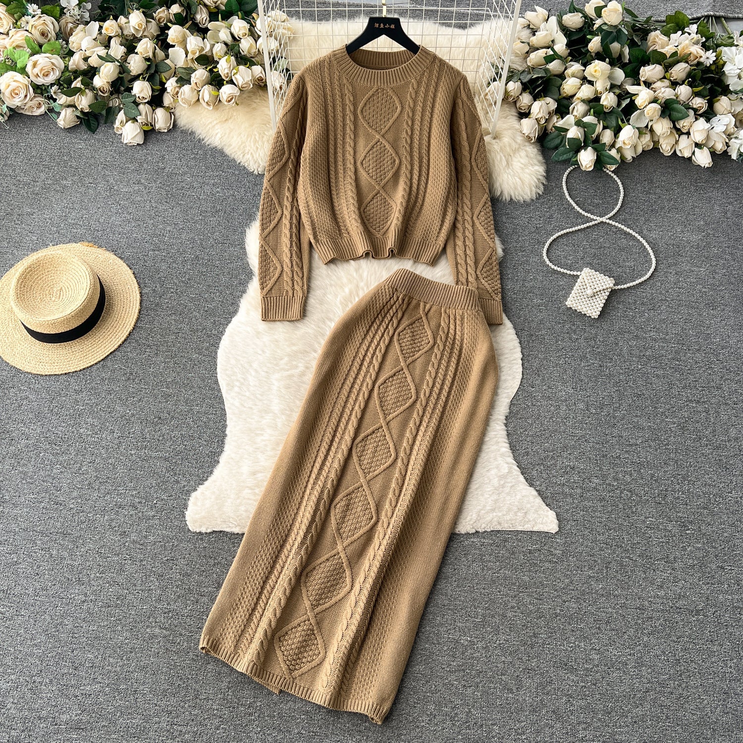 French Retro Minority Long Sleeve round Neck Twist Knitted Top High Waist Slimming Sheath Split Skirt Set