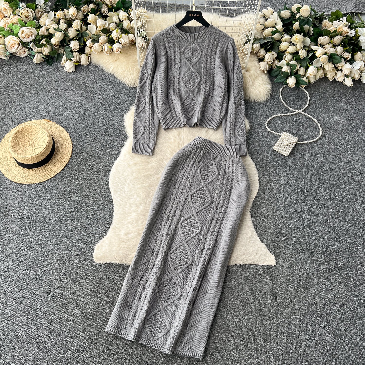 French Retro Minority Long Sleeve round Neck Twist Knitted Top High Waist Slimming Sheath Split Skirt Set