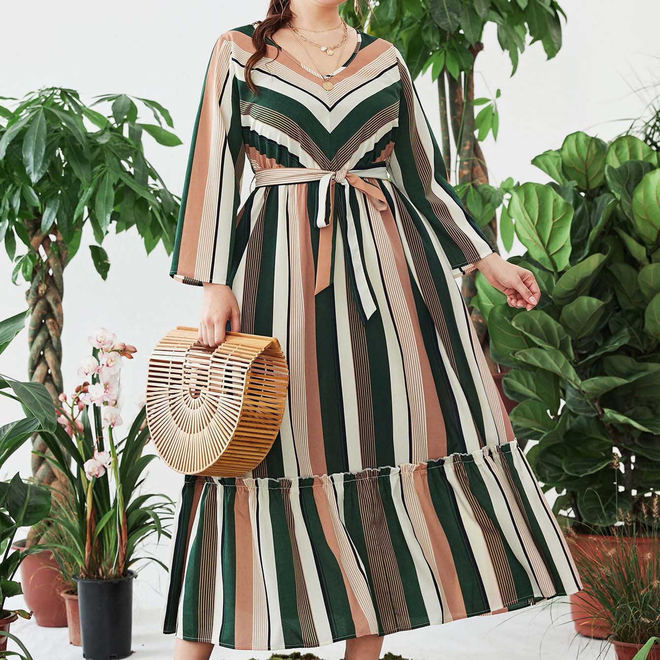 Plus Size Green Printing Maxi Dress Loose Waist Elegant Dress Women Clothing