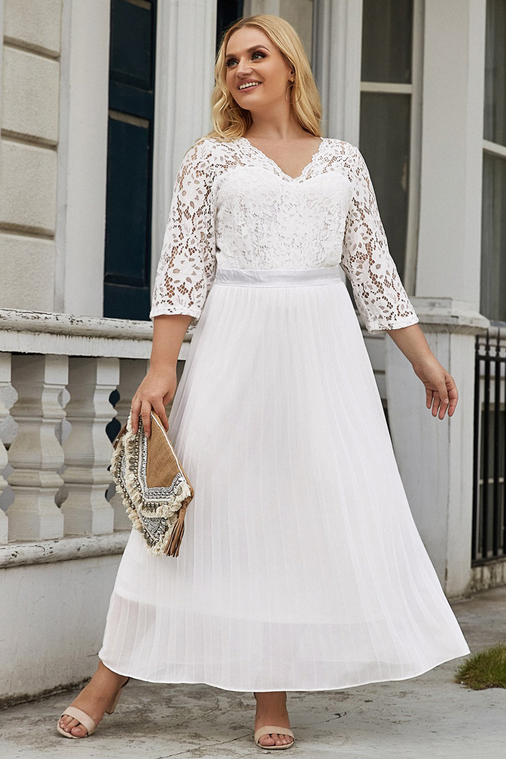 Red Lace Scalloped V Neck 3/4 Sleeves Pleated Tulle Plus Maxi Dress